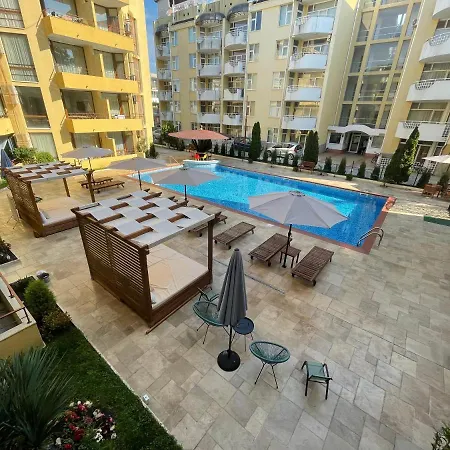 Complex Sands 阳光海滩