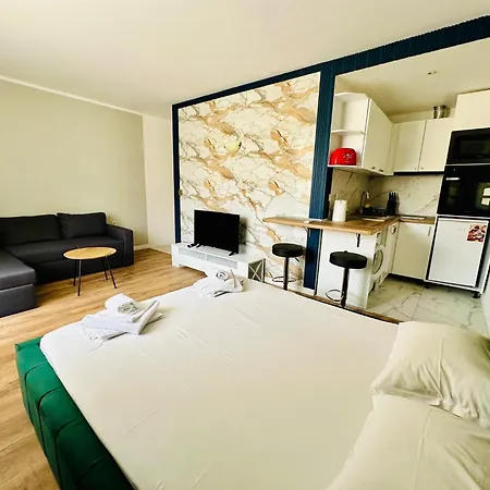 Complex Sands 阳光海滩