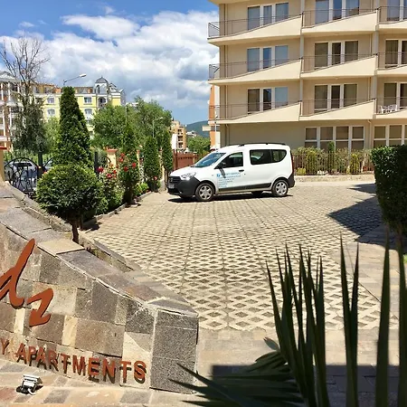 Complex Sands Apartment