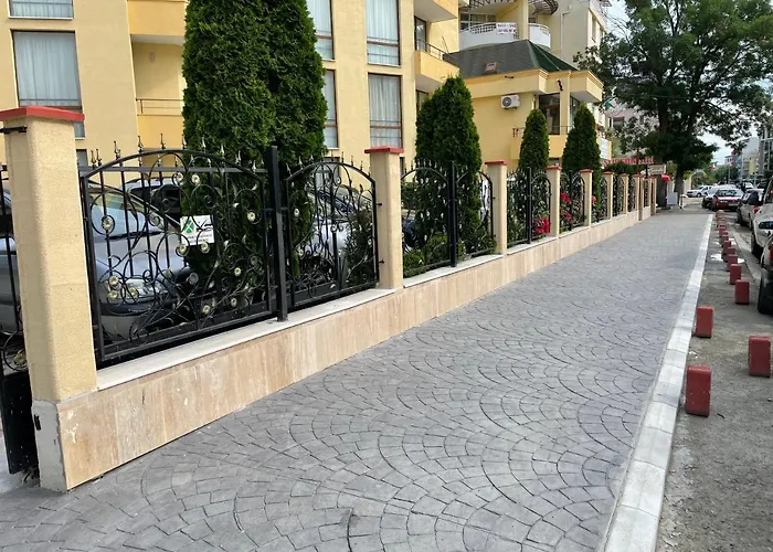 Complex Sands * Σάνι Μπιτς