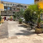 公寓 Complex Sands 阳光海滩